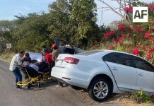 Cuatro lesionados tras colisión vehicular en la carretera Colima–Jiquilpan