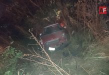 Protección Civil Manzanillo atiende accidente vehicular en la carretera Manzanillo–Cihuatlán