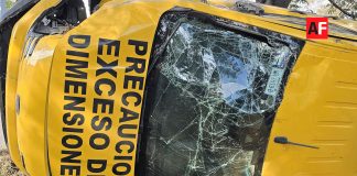 Protección Civil Cuauhtémoc atiende volcadura en el kilómetro 133+700 de la autopista Colima–Guadalajara