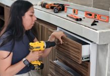 Gobierno del Estado de Colima impulsa el autoempleo con capacitación gratuita en pegapiso y mobiliario