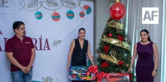 Gobernadora de Colima inicia campaña ‘Regalando Alegría’; se busca entregar más de 2 mil juguetes