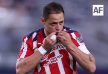 Chicharito Hernández termina su segunda etapa en Chivas