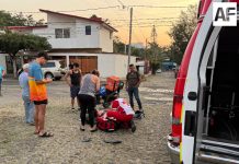 Motociclista resulta lesionado tras choque en Colima