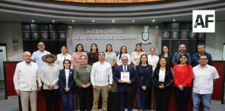 Reciben diputadas y diputados de la LXI Legislatura el informe anual del Fiscal Estatal