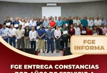 FGE entrega constancias por años de servicio a Policías de Investigación