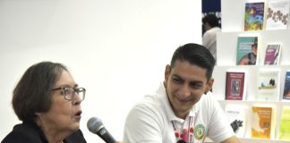 Presentan en la FIL 2025 Ni el pan ni el amor, de la poeta Guillermina Cuevas