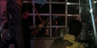 Se incendia negocio en Armería; sólo se reportan daños materiales