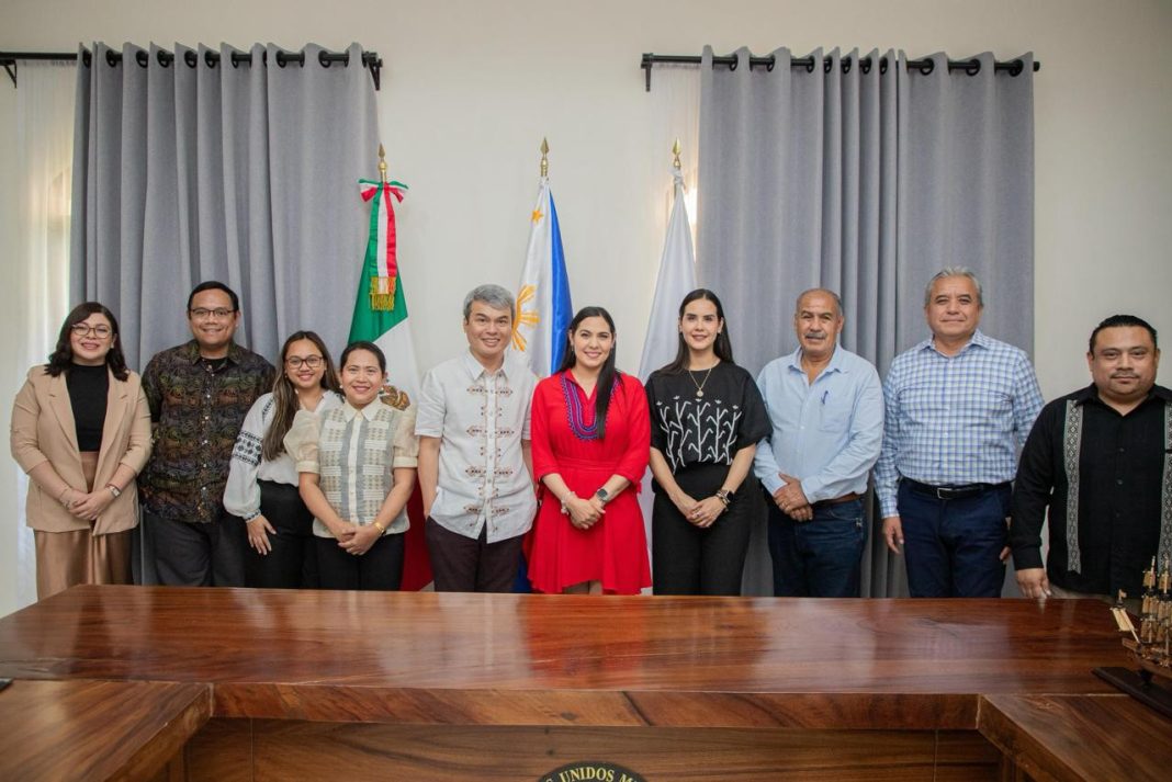 indira recibe embajador filipinas_5