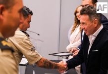 Condecoran a 51 oficiales de Protección Civil y Bomberos Jalisco por Excelencia en el Comportamiento e Integridad