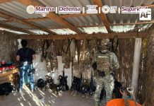 Durante un cateo en Oaxaca se detuvo a un sujeto con armas largas, municiones y dosis de droga