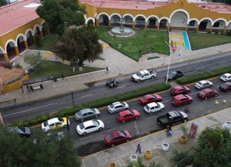 Por la temporada decembrina, la Policía Vial Estatal implementa operativos en tianguis y centros comerciales de la ZMG