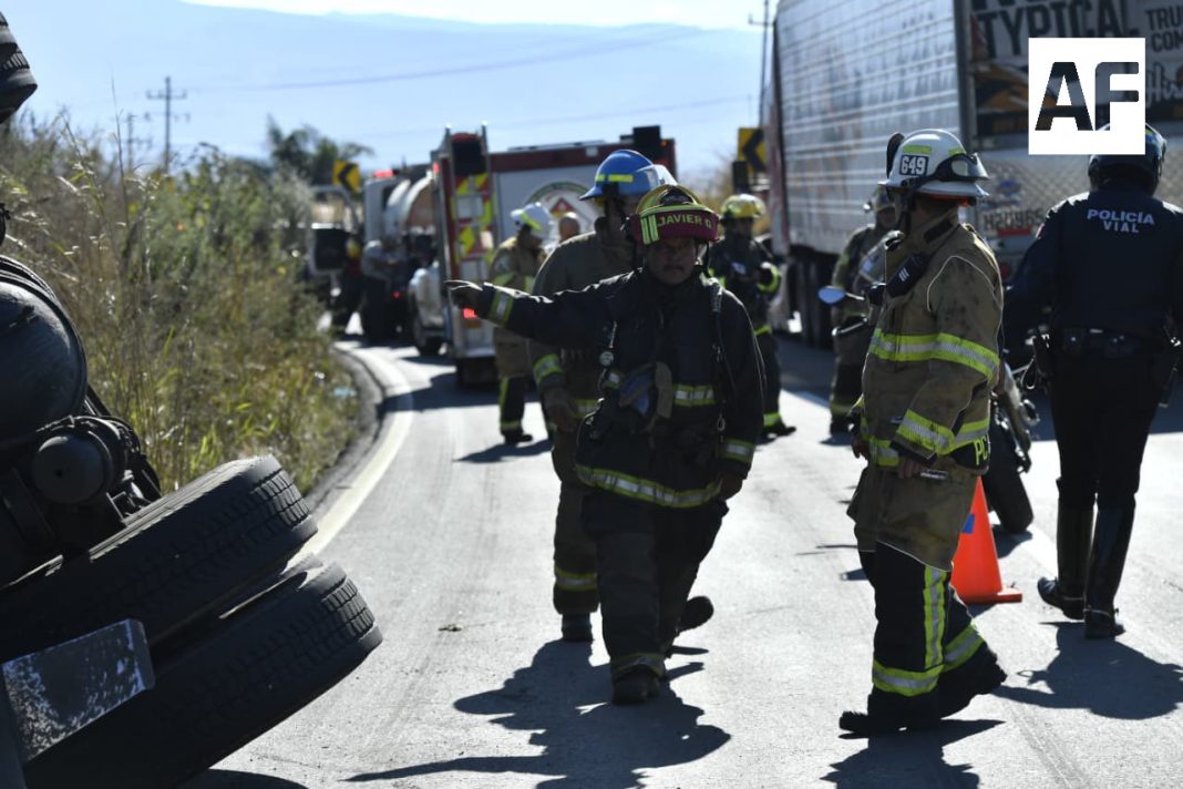 pipa volcada acido nitrico_3