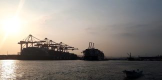 Puerto de Manzanillo recibió más de mil 300 buques mercantes de enero a octubre del 2025