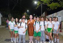 Entrega Tey alumbrado y hace en Entorno Seguro inmediación de Secundaria M. Álvarez