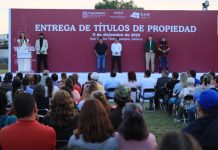 Gobierno de Tlaquepaque entregó 645 títulos de propiedad
