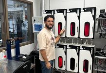 Estudiante de la UdeC participa en proyecto para reforestar con algas marinas zona costera de Columbia Británica, Canadá