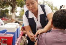 Salud Colima instala módulos semifijos de vacunación en los 4 municipios más grandes