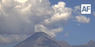Volcán de Fuego sigue estable y en calma; no genera riesgo: UEPC Colima
