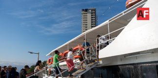 En Puerto Vallarta inició operaciones “Ferry Vallarta”; dará recorridos turísticos