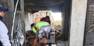 Guardavidas de la UEPC y cuerpos de emergencia de Manzanillo brindan auxilio a persona en situación vulnerable