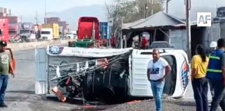 Choque de tráiler y camioneta en carretera Jalipa–Puerto deja un lesionado y daños materiales