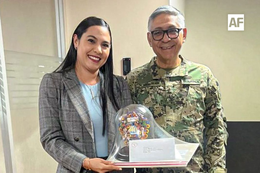 indira-almirante-pedro-morales-angeles-marina