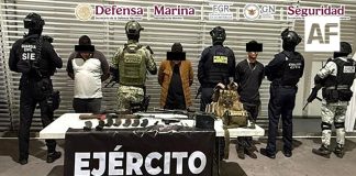 Autoridades federales y estatales detienen a 16 personas con armamento en Michoacán