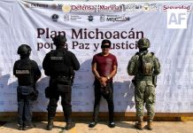 En Michoacán, autoridades detienen a 12 en operativo coordinado