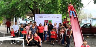 Entrega DIF Estatal proyecto de mantenimiento de cancha comunitaria en El Galaje, Ixtlahuacán