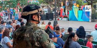 Mantienen elementos de la Marina operativos de proximidad social en Colima