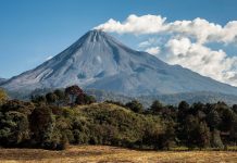 En calma y estable el Volcán de Fuego; no hay riesgo para la población: UEPC Colima