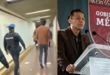 Despiden a Marx Arriaga de la SEP; fue desalojado acompado de policías