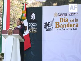 México es dignidad, valentía y grandeza: Sheinbaum en el Día de la Bandera