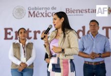 549 colimenses recibieron este martes tarjetas de Pensión Mujeres Bienestar y para Personas Adultas Mayores
