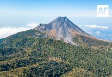 Volcán de Colima permanece estable y con riesgo menor a la población: UEPC