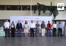 Gobierno del Estado de Colima entrega equipamiento a servicios de Educación Especial