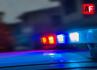 Policía de Manzanillo detiene a 17 presuntos consumidores y distribuidores de droga