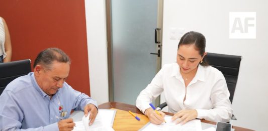 Poder Legislativo y STSGE firman incremento salarial del 6% para 2026