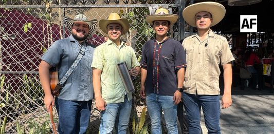 Mexicanismo y talento sin fronteras: El ensamble Palo Fierro Son Jarocho alista gala en el Foro Pablo Silva