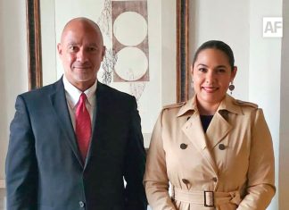 Indira Vizcaíno y titular de SICT abordan proyectos estratégicos para el desarrollo del estado de Colima