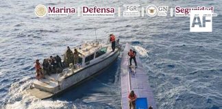 Aseguran semisumergible con presunta cocaína frente a costas de Colima