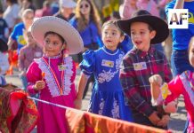 Realizan tradicional Cabalgata Infantil de Villa de Álvarez