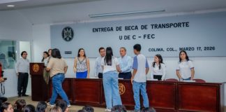 Benefician UdeC y FEC a 400 jóvenes con la beca de transporte