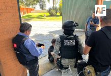 Golpean y despojan de su equipo a estudiante del Tec de Monterrey durante sepelio de “El Mencho”