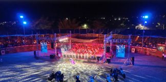 Festeja La Petatera noche colimota en pasodoble, con agrupaciones universitarias