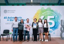 Rinde homenaje Bachillerato 16 a Ramona Carbajal, directora fundadora, a 45 años de distancia