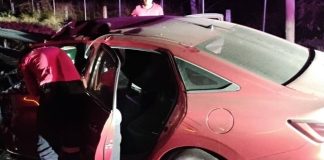 Muere hombre prensado tras accidente en autopista Colima–Guadalajara