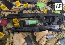 Aseguran armas y equipo táctico en Tecomán; destacan operativos en varios estados del país