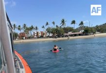 Marina auxilia a dos tripulantes de kayak a la deriva en Manzanillo