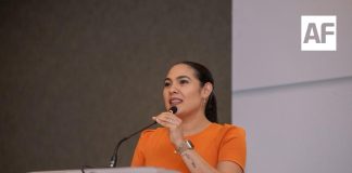 Indira Vizcaíno entregó medallas al personal del IMSS Bienestar y de la Secretaría de Salud de 20, 25, 30, 35 y 40 años de servicio